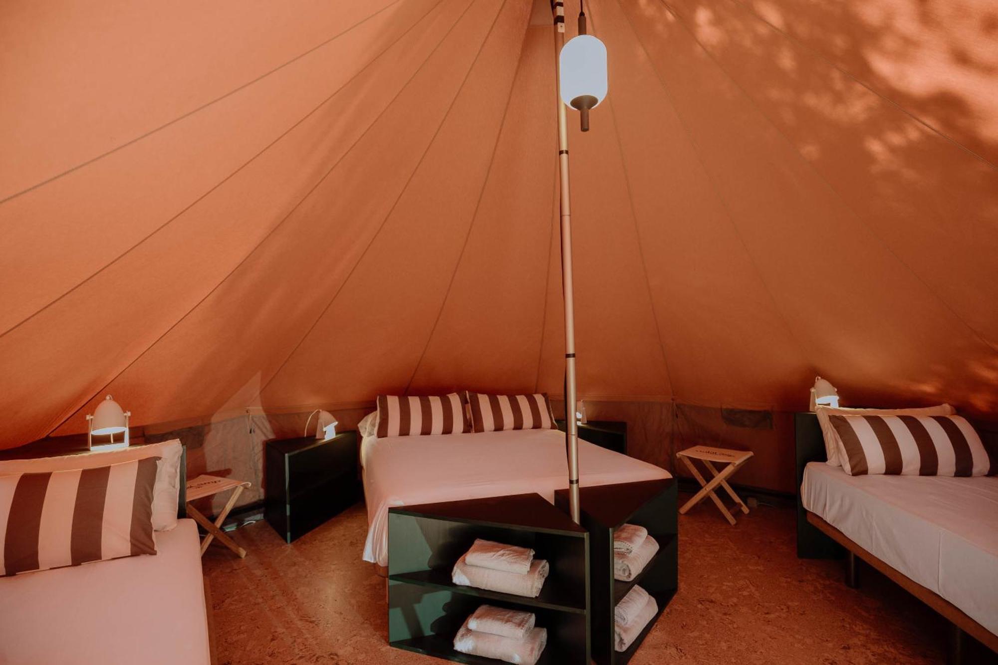 Camping 3 Estrellas Costa Brava Vall-Llobrega Dış mekan fotoğraf