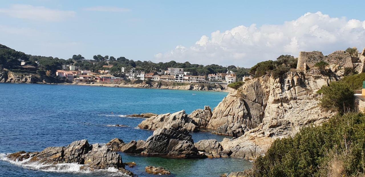 Camping 3 Estrellas Costa Brava Vall-Llobrega Dış mekan fotoğraf
